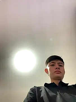 Snapshot of nico_18x chatting on November 12, 2025, 3:18 am nico 18x online show from November 12, 2025, 3:18 am