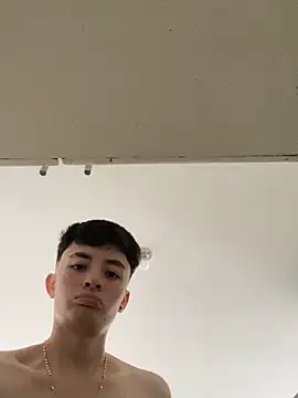 Snapshot of nico_18x chatting on December 13, 2025, 7:53 pm nico 18x online show from December 13, 2025, 7:53 pm