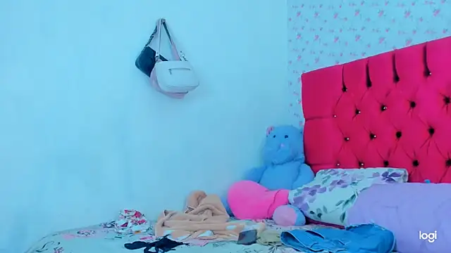 StassieBell online show from November 27, 2025, 5:09 am