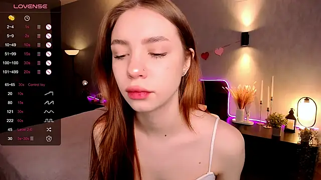 MilliBrown  online show from November 16, 2025, 8:20 am