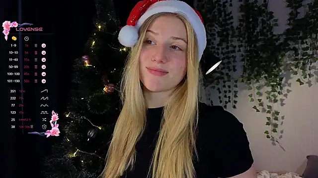 Snapshot of ArianaMur chatting on December 21, 2024, 11:24 pm ArianaMur online show from December 21, 2024, 11:24 pm