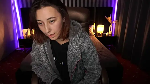 Roxy Rayy online show from December 6, 2024, 3:08 am