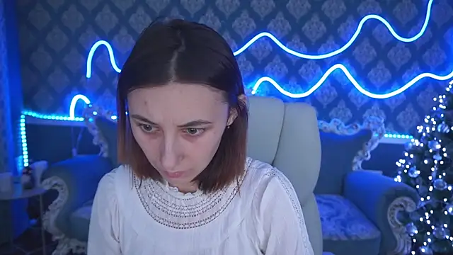 Roxy Rayy online show from December 12, 2024, 7:48 pm