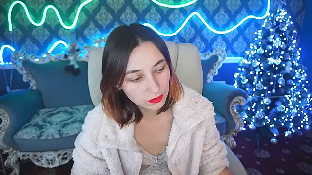 Roxy Rayy online show from December 19, 2024, 8:02 pm