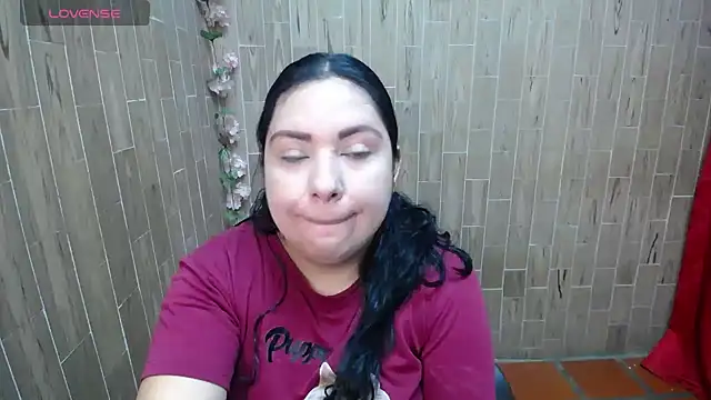 Snapshot of solyeria chatting on October 13, 2025, 9:26 pm solyeria online show from October 13, 2025, 9:26 pm