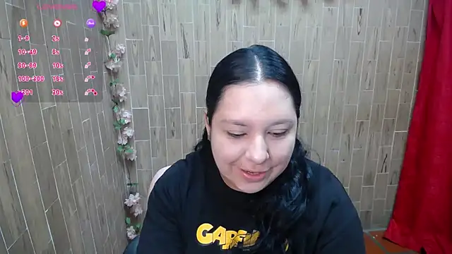Snapshot of solyeria chatting on October 18, 2025, 2:14 am solyeria online show from October 18, 2025, 2:14 am