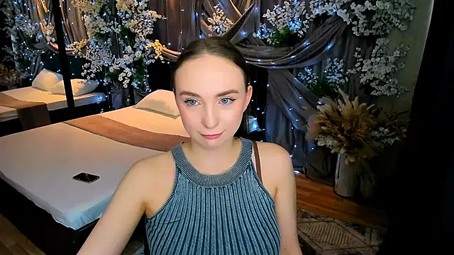 Snapshot of TrueReincarnation chatting on March 15, 2025, 1:18 pm TrueReincarnation online show from March 15, 2025, 1:18 pm