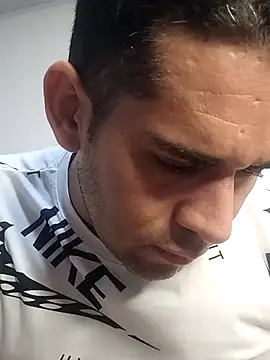 Snapshot of CRISTHIAN_GREY01 chatting on February 7, 2025, 5:41 am CRISTHIAN GREY01 online show from February 7, 2025, 5:41 am