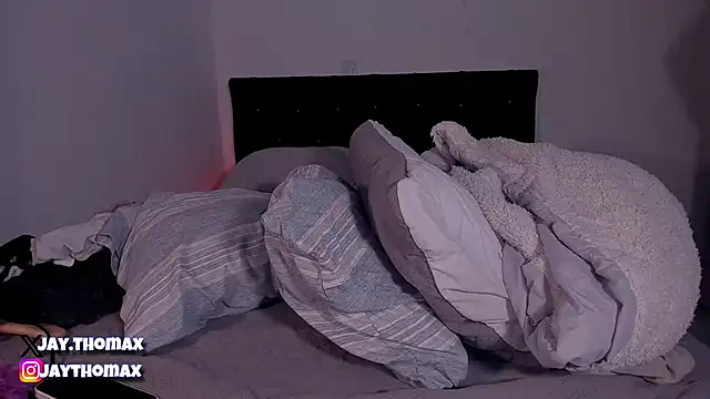 JaycoThomas online show from December 17, 2024, 12:56 am