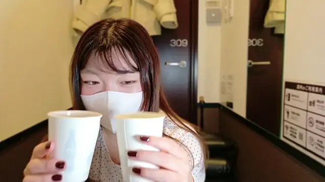  Yui  online show from November 9, 2025, 1:31 pm