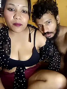 Radhikadavi879 online show from January 19, 2025, 11:34 am