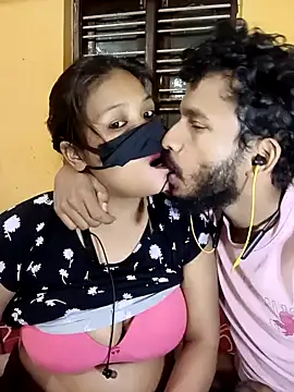 Radhikadavi879 online show from January 23, 2025, 7:07 pm