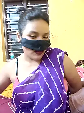 Radhikadavi879 online show from February 8, 2025, 4:14 pm