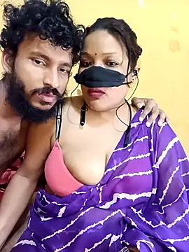 Radhikadavi879 online show from February 10, 2025, 5:52 pm