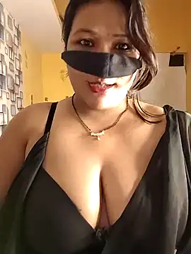 Radhikadavi879 online show from September 11, 2025, 7:25 pm