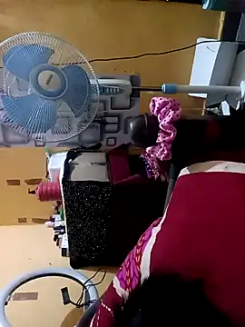 Radhikadavi879 online show from October 7, 2025, 4:48 pm