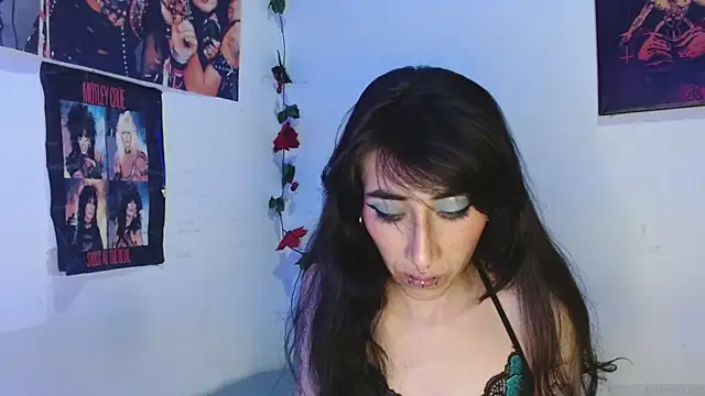 Asterothxznikki online show from March 13, 2025, 7:09 am