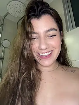 Snapshot of ARITOO_ chatting on February 8, 2025, 3:30 am ARITOO  online show from February 8, 2025, 3:30 am