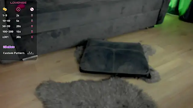 Snapshot of CurlyAnt0 chatting on January 8, 2025, 2:25 am CurlyAnt0 online show from January 8, 2025, 2:25 am