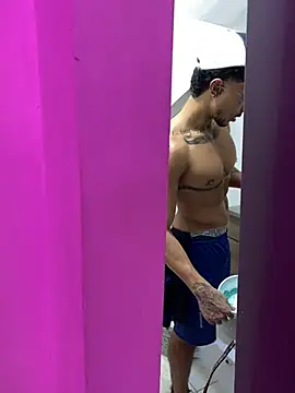 Snapshot of dantedesirexx chatting on January 29, 2025, 9:17 pm dantedesirexx online show from January 29, 2025, 9:17 pm