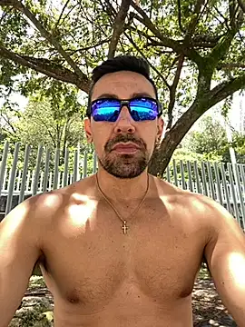 Snapshot of dantedesirexx chatting on September 25, 2025, 4:54 pm dantedesirexx online show from September 25, 2025, 4:54 pm