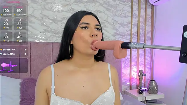 caroline jensen18 online show from January 30, 2025, 3:51 pm