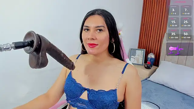 caroline jensen18 online show from October 17, 2025, 12:30 pm
