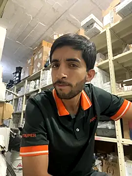 Snapshot of eviltwinyoung chatting on October 15, 2025, 10:43 pm eviltwinyoung online show from October 15, 2025, 10:43 pm