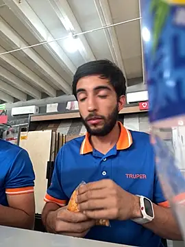 Snapshot of eviltwinyoung chatting on November 4, 2025, 10:20 pm eviltwinyoung online show from November 4, 2025, 10:20 pm