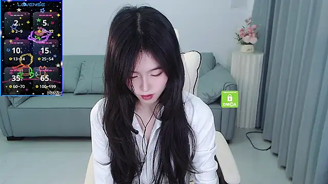 Snapshot of YiJin-a chatting on February 4, 2025, 3:26 pm YiJin-a online show from February 4, 2025, 3:26 pm
