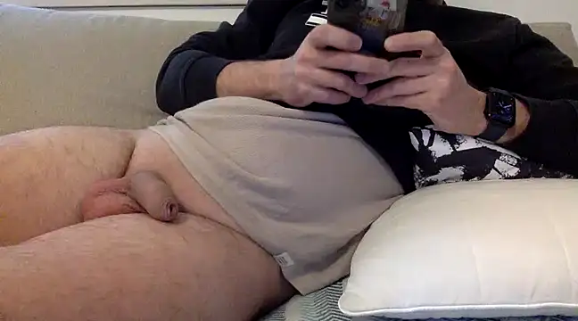 Snapshot of RSR_26689 chatting on February 19, 2025, 3:49 pm RSR 26689 online show from February 19, 2025, 3:49 pm