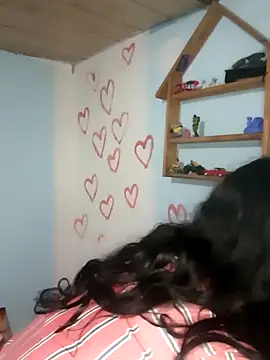 Elvishcassie  online show from February 11, 2025, 8:52 pm