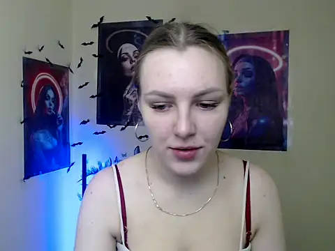 Snapshot of _AlMamiyy_ chatting on November 23, 2025, 8:03 am AlMamiyy online show from November 23, 2025, 8:03 am