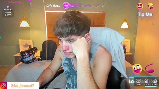 AlejooTwink online show from September 11, 2025, 1:39 am