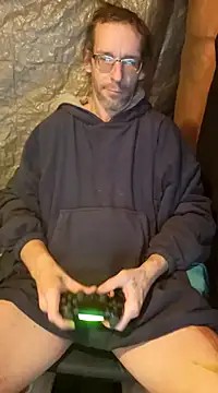 chatwatchcum online show from January 13, 2025, 1:13 am