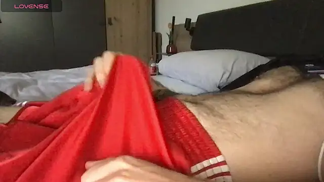 thewetshorts online show from October 5, 2025, 6:56 am