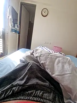 vivanpraj999 online show from November 11, 2025, 4:01 am