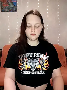 Snapshot of Aria__Dark chatting on December 10, 2024, 8:19 am Aria Dark online show from December 10, 2024, 8:19 am