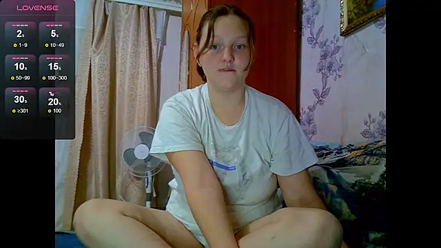 Snapshot of Aria__Dark chatting on September 9, 2025, 9:36 pm Aria Dark online show from September 9, 2025, 9:36 pm