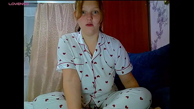 Snapshot of Aria__Dark chatting on September 18, 2025, 10:34 pm Aria Dark online show from September 18, 2025, 10:34 pm