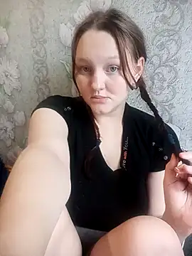 Snapshot of Aria__Dark chatting on November 6, 2025, 10:49 am Aria Dark online show from November 6, 2025, 10:49 am