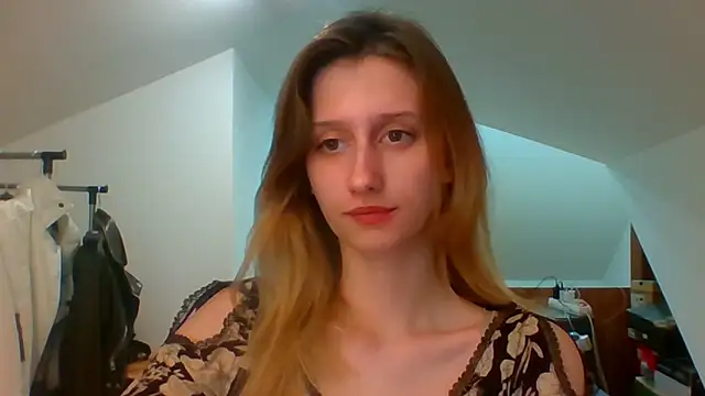 LUNA delight online show from January 24, 2025, 5:53 pm