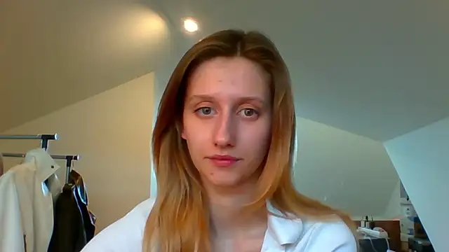 LUNA delight online show from February 14, 2025, 2:44 pm