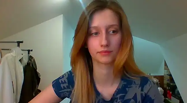 LUNA delight online show from February 17, 2025, 4:04 pm