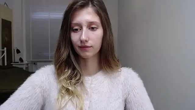 LUNA delight online show from October 15, 2025, 5:40 am