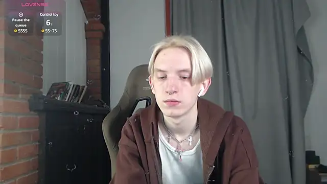 Ron Vils online show from February 15, 2025, 1:38 pm