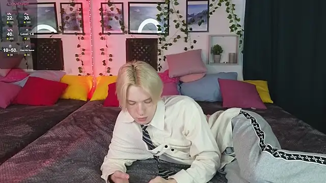 Ron Vils online show from March 6, 2025, 4:52 am