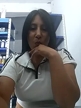 Megan jennerr online show from November 12, 2025, 8:08 pm