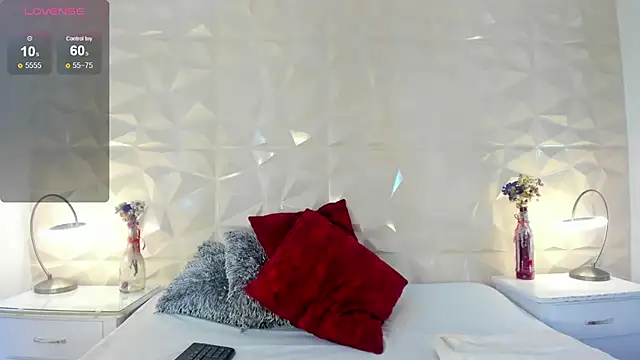 Snapshot of Miranda_Foxx chatting on January 10, 2025, 8:48 pm Miranda Foxx online show from January 10, 2025, 8:48 pm
