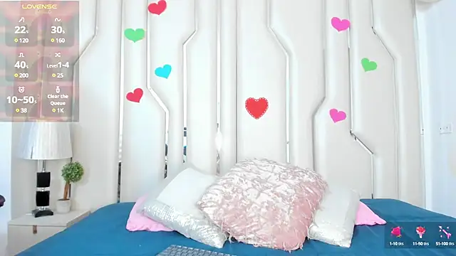 Snapshot of Miranda_Foxx chatting on February 26, 2025, 12:03 pm Miranda Foxx online show from February 26, 2025, 12:03 pm